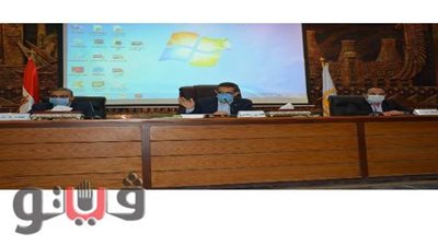 محافظ الغربية يناقش الموقف التنفيذي لـ 338 مشروعا بالمحافظة ويحيل المخالفين للنيابة