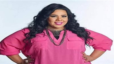 شيماء سيف ترقص على 