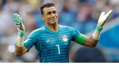 عصام الحضري: تلقيت عروضا كثيرة للتدريب وهدفي منتخب مصر أو فريق كبير