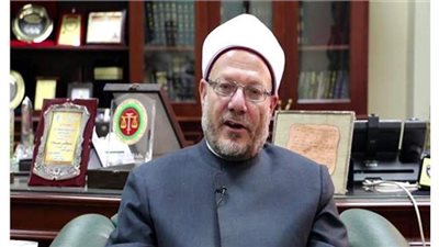 الإفتاء: تعطّر المرأة سلوك حضاري