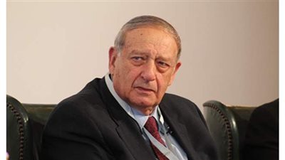 الصقر يشيد بمحمد عبدالسلام  بعد عمل ممر شرفي للأهلي