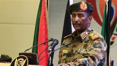 البرهان يبدأ مفاوضات مع وفد أمريكي بالإمارات لرفع اسم السودان من قائمة الإرهاب