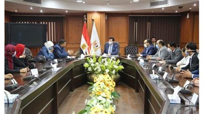 وزير الرياضة يلتقي الاتحاد العام لشباب سوهاج