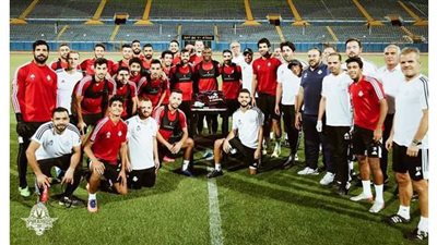 بيراميدز يحتفل بدخول أنطوي نادي المائة هدف | صور