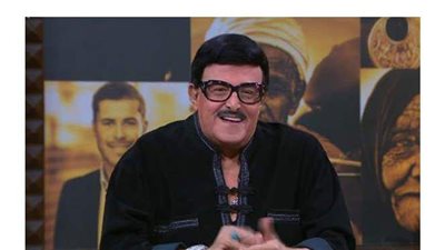 نشرة الفن والثقافة..  أشرف زكي يطمئن الجمهور  على صحة  الفنان  سمير غانم .. تأكيد محامي بهاء سلطان عدم إمكانية غناء الأخير قبل انتهاء نزاعه القضائي مع نصر محروس