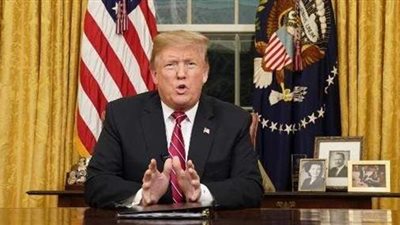 اعتقال امرأة يشتبه بإرسالها الطرد السام لترامب