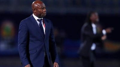 وكيل إيمانويل أمونيكي: رشحته لتدريب الزمالك خلفًا لـ