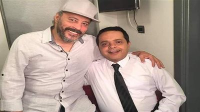 محمد هنيدى وعمرو عبد الجليل فى كواليس تصوير 