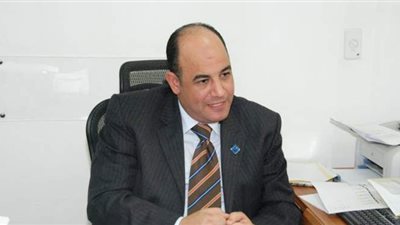 طارق متولي يطالب بالتصدي لظاهرة المال السياسي في الانتخابات البرلمانية