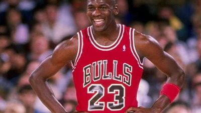 أسطورة السلة الأمريكية يؤسس فريقا في سباق السيارات