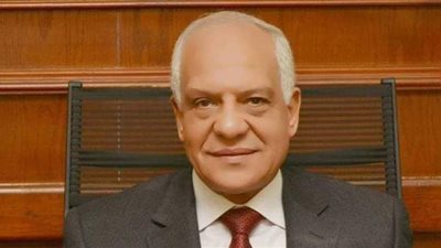 محافظ الجيزة: فتح مراكز جديدة بالوحدات المحلية للقرى لتلقى طلبات التصالح