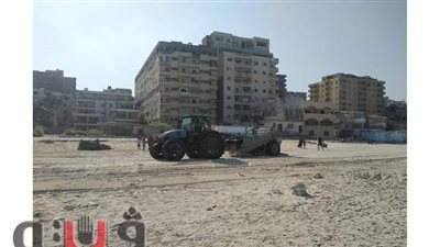 حملة لنظافة وإخلاء شواطئ العجمي |صور