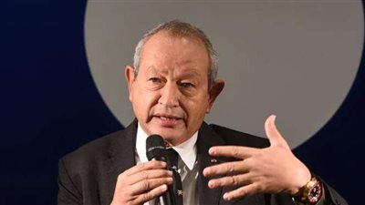 نجيب ساويرس: مصر لا تشهد فقاعة عقارية لكن البقاء للمنتج الأفضل | صور