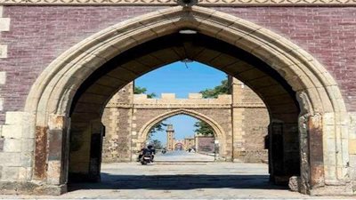 إخلاء جميع المباني المعرضة للغرق بمياه النيل في القناطر الخيرية