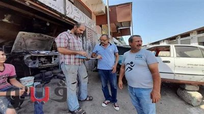 حملة لإزالة إشغالات الباعة الجائلين في حي الضواحي ببورسعيد | صور