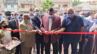 محافظ البحيرة يفتتح معرض العودة  للمدارس بدمنهور