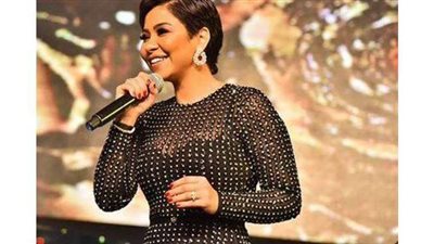 شيرين تهنئ الشعب السعودي بالعيد الوطني للمملكة