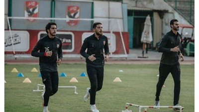 مران قوي لثلاثي حراس الأهلي