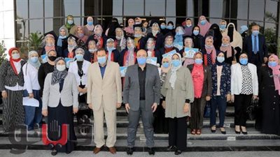 تكريم 15 طالبة من الأوائل والمتفوقات في الثانوية العامة ببني سويف