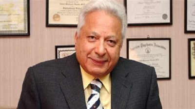 أحمد عكاشة يلخص 