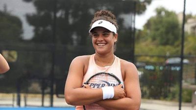 ميار شريف تجتاز الدور التمهيدي ببطولة رولان جروس في التنس