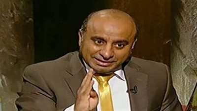 نشرة الفن والثقافة.. إيقاف محمد نصر الدين عن إخراج المباريات بسبب أخطاء مباراة الزمالك وطنطا وتعرض عمر كمال لوعكة صحية