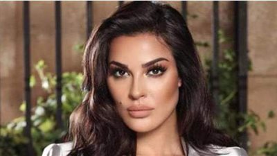 رغم مرور شهرين من الكارثة.. آثار انفجار بيروت واضحة على وجه نادين نجيم