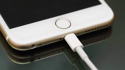 4 أسباب وراء مشكلة نفاد شحن هواتف آيفون بعد التحديث لنظام التشغيل الجديد