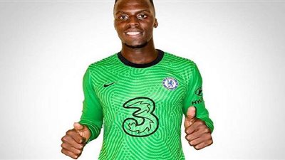 رسميًا.. إدوارد ميندي ينضم لفريق تشيلسي | فيديو