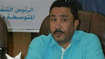 برلماني يطالب بحل أزمة الـ 36 ألف معلم بتحرير عقود مؤقتة لسد عجز المدرسين