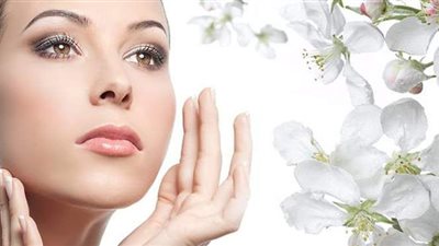 4 عادات سيئة تدمر بشرتك وتعرضها للجفاف اكتشفيها واحذريها