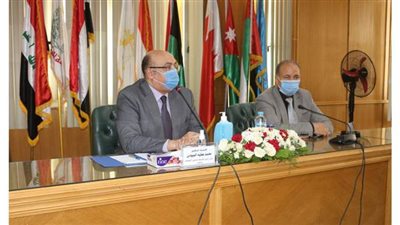 نائب رئيس جامعة المنصورة يعقد لقاء لمناقشة الاستعدادات للعام الدراسي 2020 / 2021