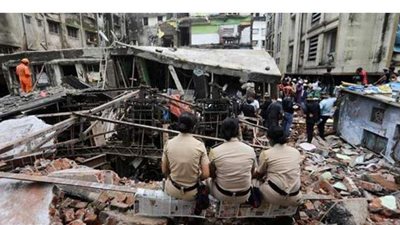 مأساة الهند.. قتلى تحت الأنقاض بينهم أطفال