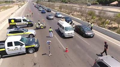 سيولة مرورية بمحاور القاهرة والجيزة.. وإغلاق  جزئى لكوبرى تحيا مصر وشارع المطبعة بدار السلام