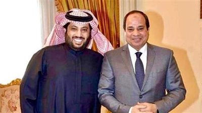تركي آل الشيخ للرئيس السيسي: الله يعينك.. بطل وتعيش وتتحدى