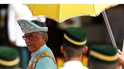 ملك ماليزيا في المستشفى في ظل احتدام مساعي تشكيل الحكومة الجديدة