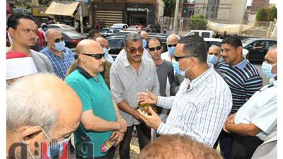 محافظ الدقهلية يستمع لمشاكل المواطنين ويشيد بوعيهم  | صور