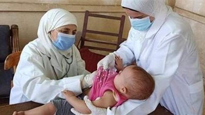 محافظ المنيا يتابع تنفيذ المبادرات الرئاسية مع وكيل وزارة الصحة