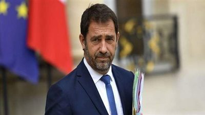 وزير الداخلية الفرنسي: لا شك في أن هجوم باريس من تنفيذ جماعات متطرفة