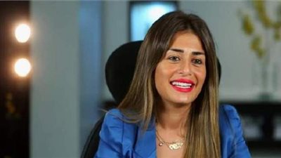 منة فضالى تتعاقد رسميا على مسرحية 