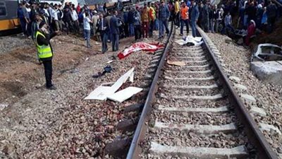 كارثة أسرية.. مصرع ربة منزل وابنتيها دهسًا تحت عجلات قطار المحلة