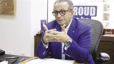 الجنايني ساخرًا من اتهامات مد عمل اللجنة بالجبلاية: 