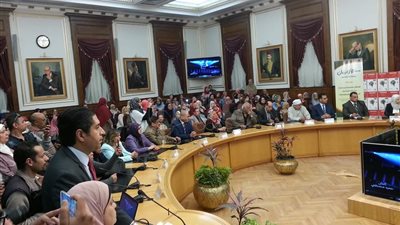 بدء تكريم الأمهات المثاليات بمحافظة القاهرة (صور)