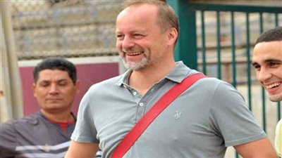 تفاصيل جلسة رئيس الأهلي مع الألمانى تسافاى