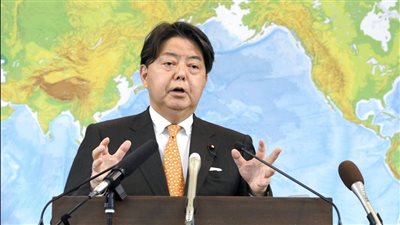 بعد سقوط صواريخ على أراضيها.. اليابان تطالب بكين بوقف مناوراتها العسكرية فورا