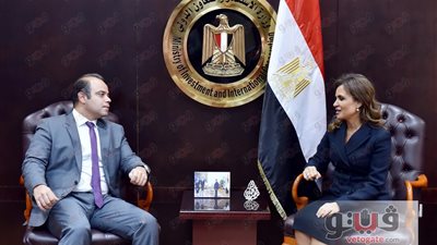 وزيرة الاستثمار تبحث مع رئيس البورصة تعميق سوق الأوراق المالية