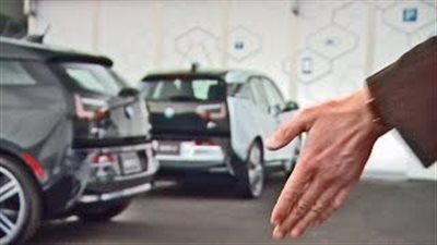 بي إم دبليو تطور سيارات الذاتية القيادة (فيديو)