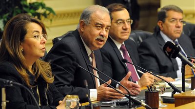 وزير المالية: تفاوت أسعار العملة أثر في الميزان التجاري.. قرارات الإصلاح الاقتصادي تضع مصر على الطريق الصحيح.. زيادة أسعار الوقود ليس لها علاقة بقرض صندوق النقد