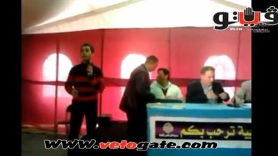 بالفيديو .. قصيدة للشاب 