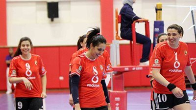 سيدات الطائرة بالأهلي يخضن مباريات ودية استعدادا للموسم الجديد